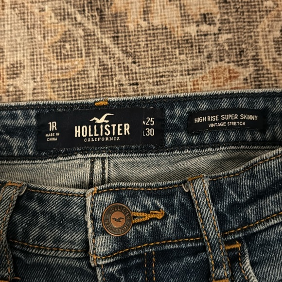 Hollister jeans - Picture 2 of 5